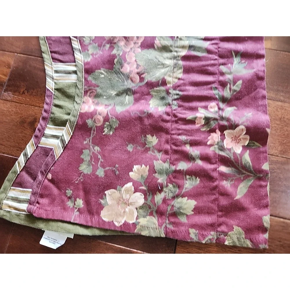WAVERLY Chianti MERLOT RED GRAPES FLORAL striped‎ VALANCE 16X76